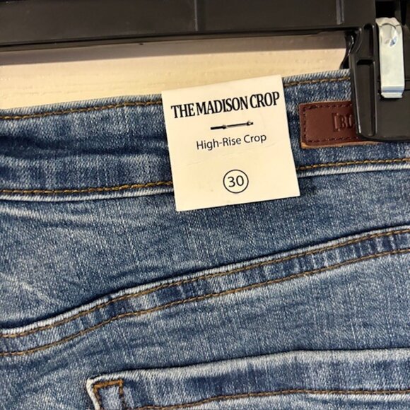 NWT BLANK NYC Sustainable Black The Madison Crop Basic Don't Be Slick - Size: 30 - Picture 7 of 10